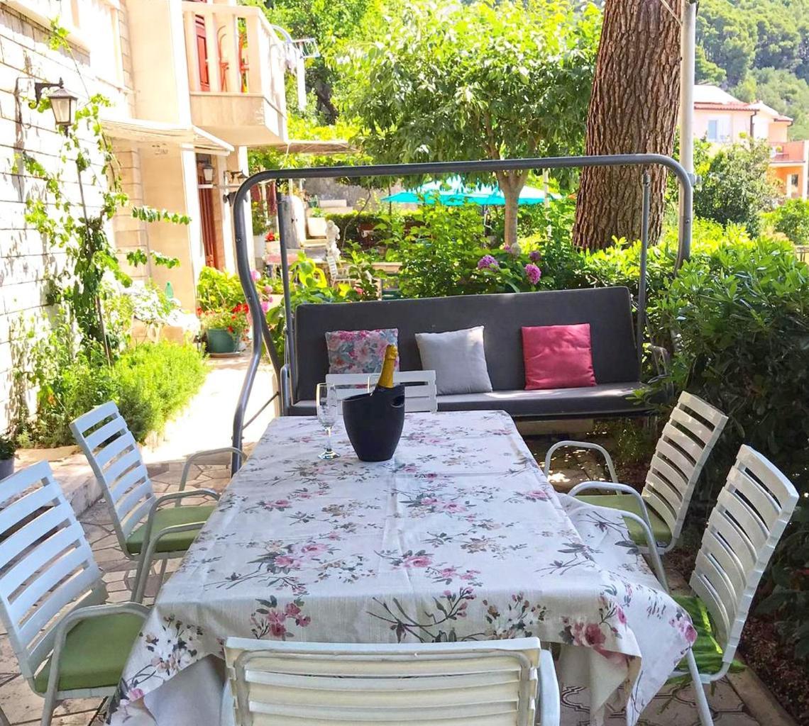 Villa Brela Exteriér fotografie
